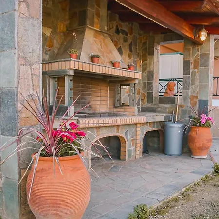 Olga Sea Front - Happy Villa